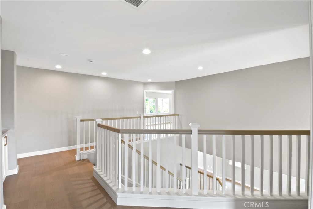 9406 Glenaire Court