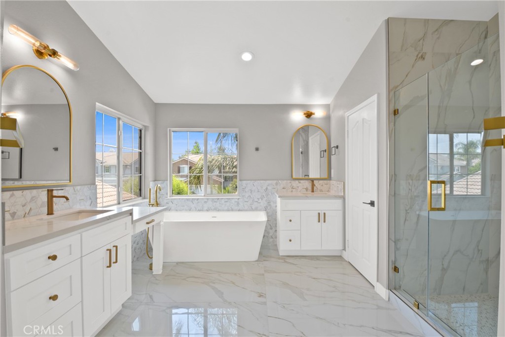 9406 Glenaire Court
