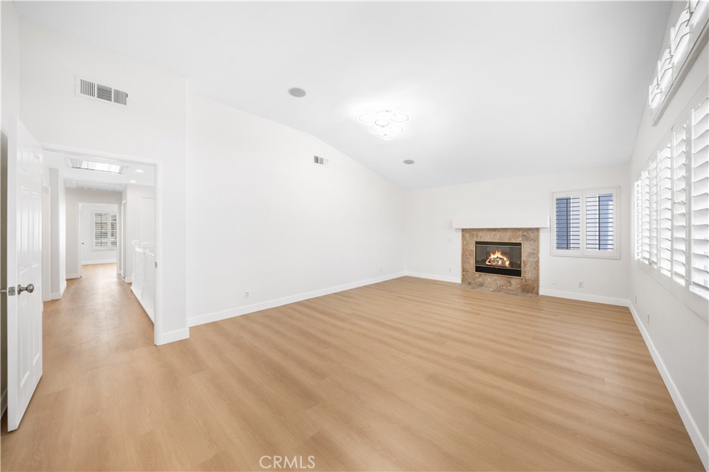 4406 Mission Hills Drive