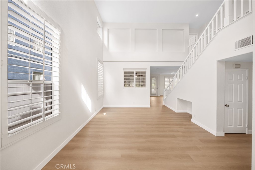 4406 Mission Hills Drive