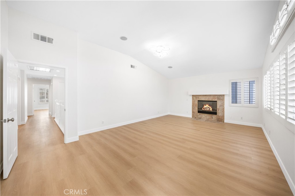 4406 Mission Hills Drive