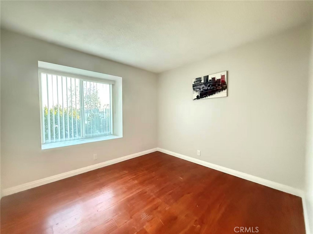 1230 S Cypress