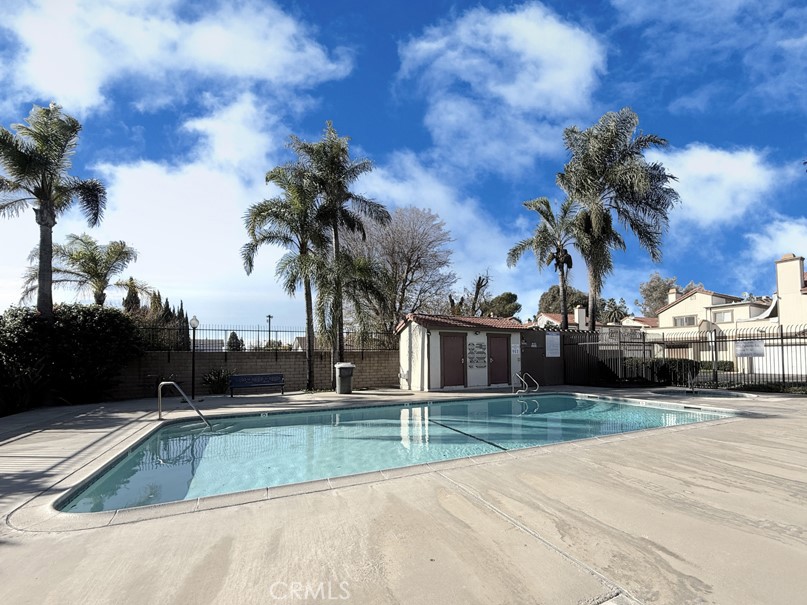 1230 S Cypress