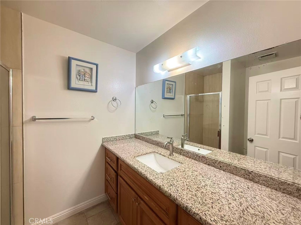1230 S Cypress