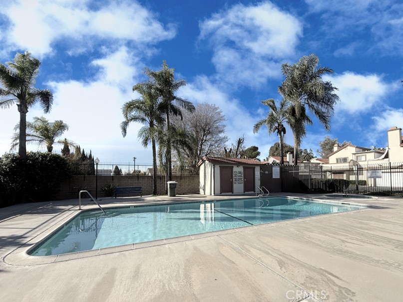 1230 S Cypress