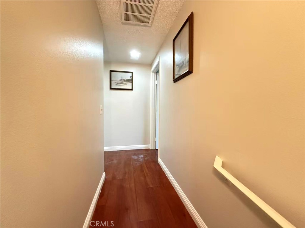 1230 S Cypress