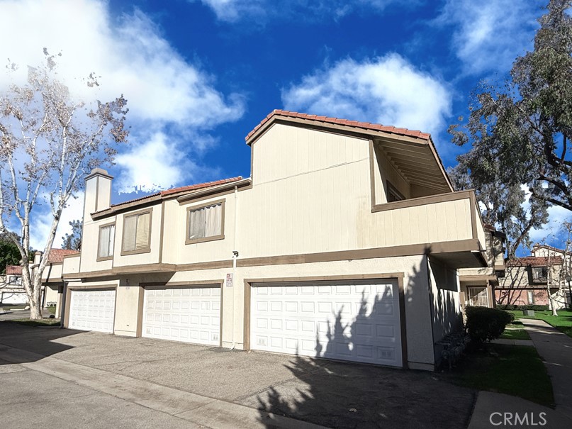 1230 S Cypress