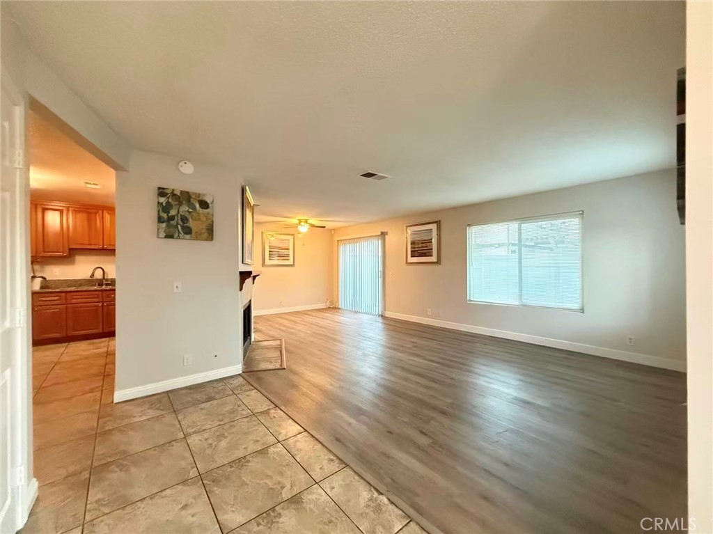 1230 S Cypress