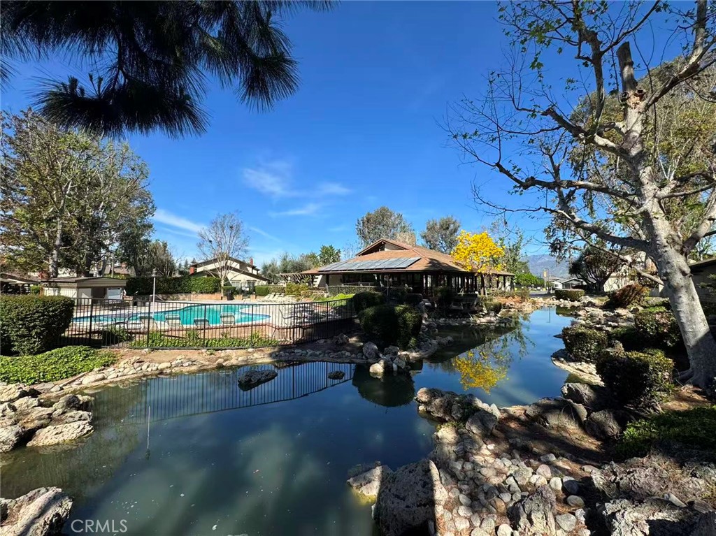 1752 Aspen Village Way