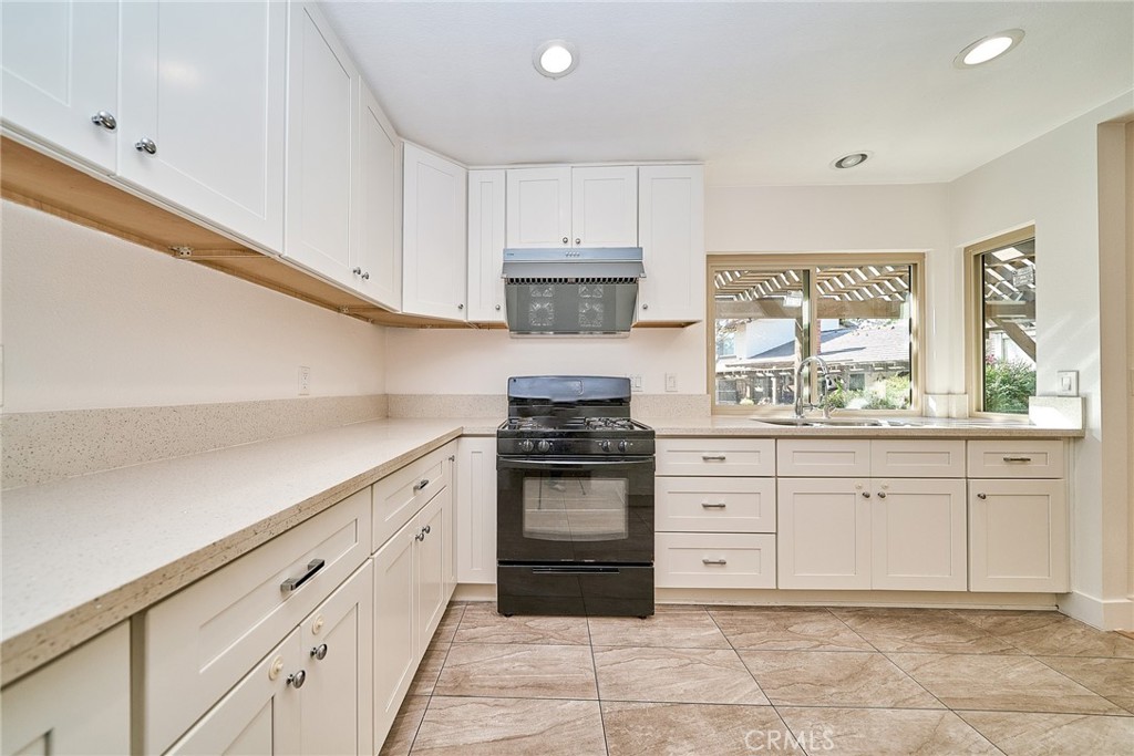 1752 Aspen Village Way