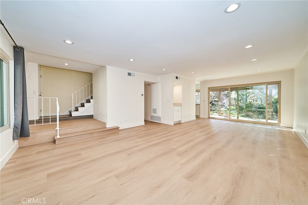 1752 Aspen Village Way