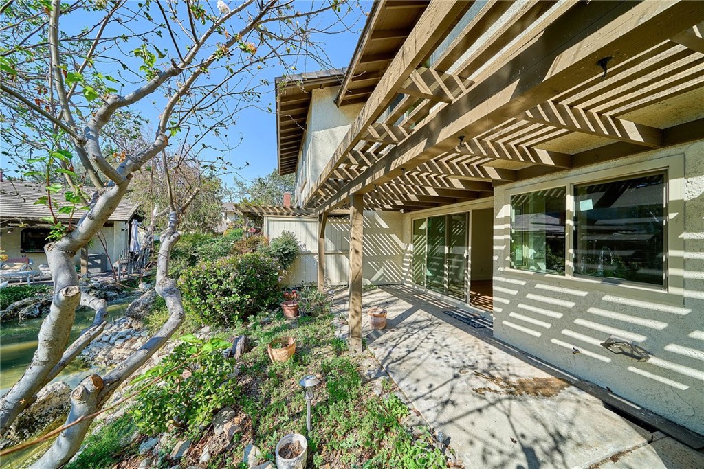 1752 Aspen Village Way