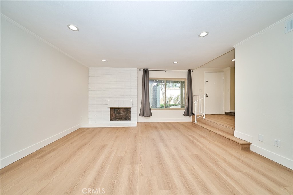 1752 Aspen Village Way