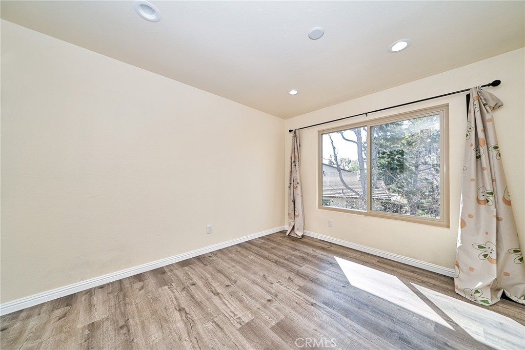 1752 Aspen Village Way