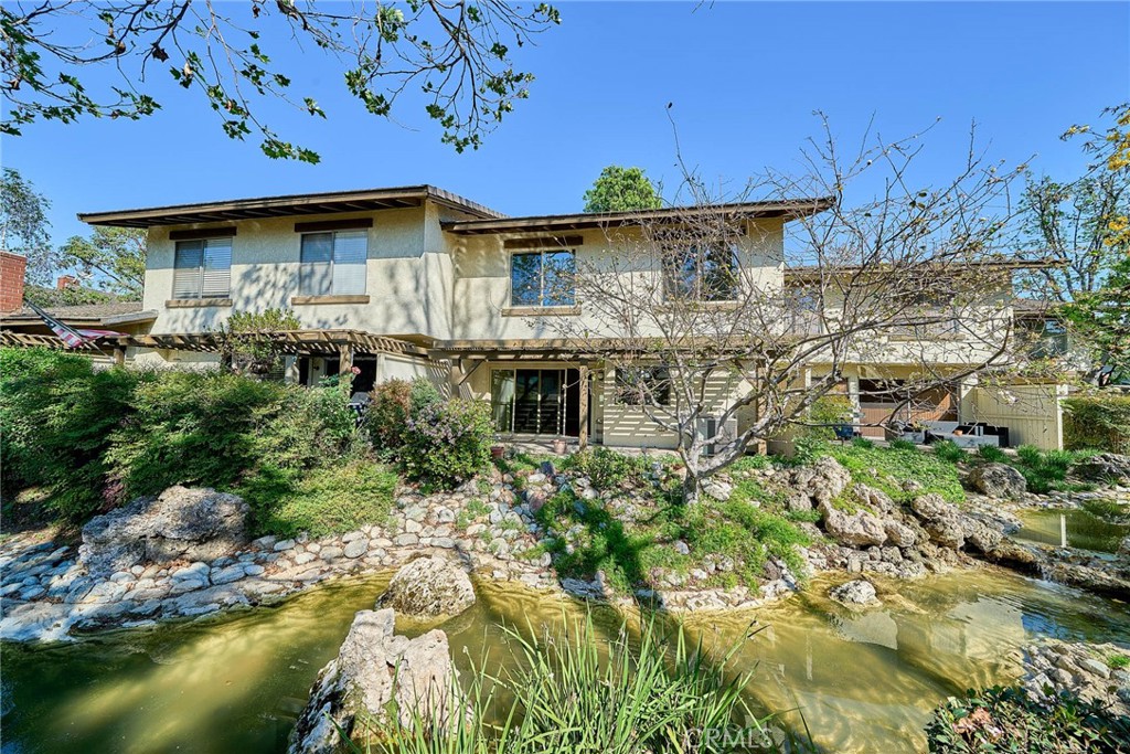 1752 Aspen Village Way