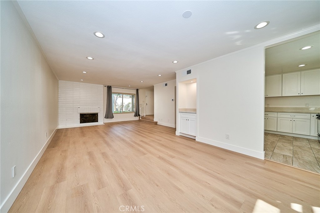 1752 Aspen Village Way