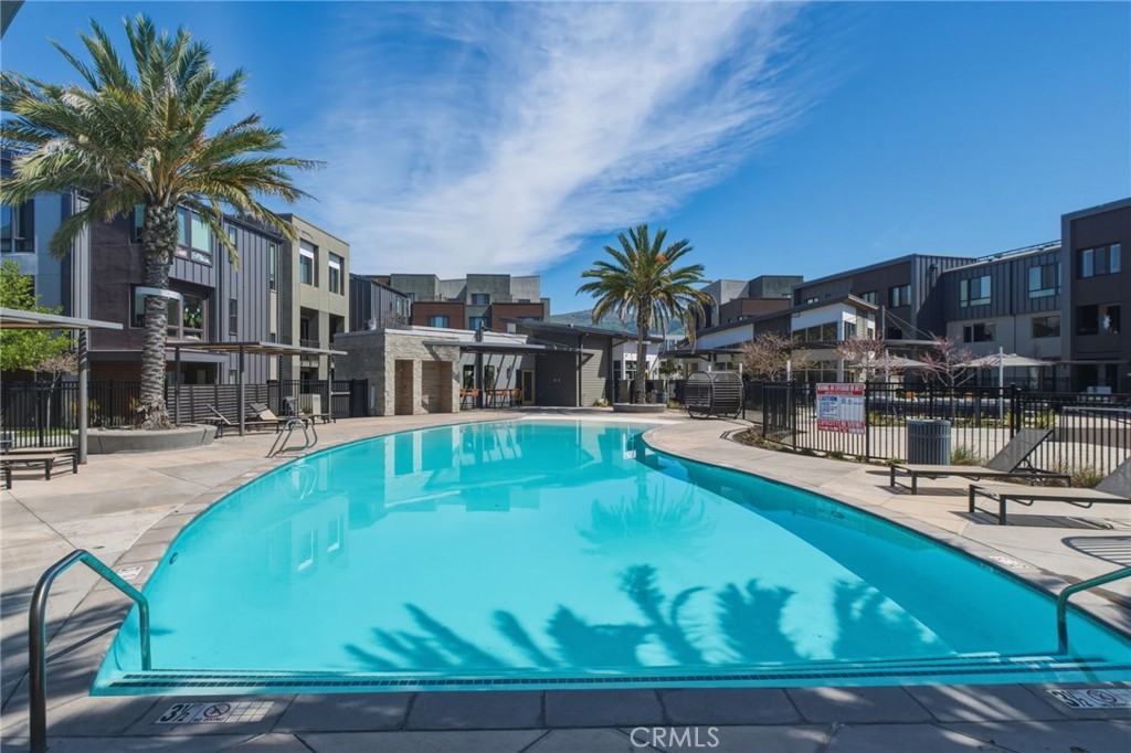 45235 Wisdom Road 1003