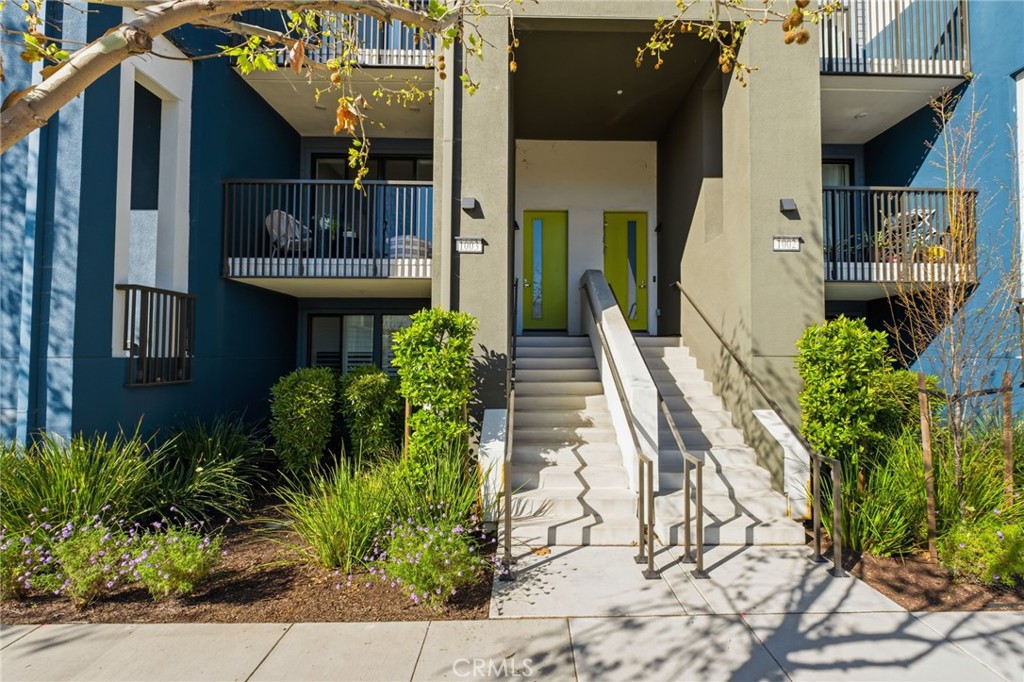 45235 Wisdom Road 1003