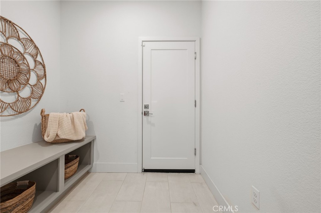 45235 Wisdom Road 1003