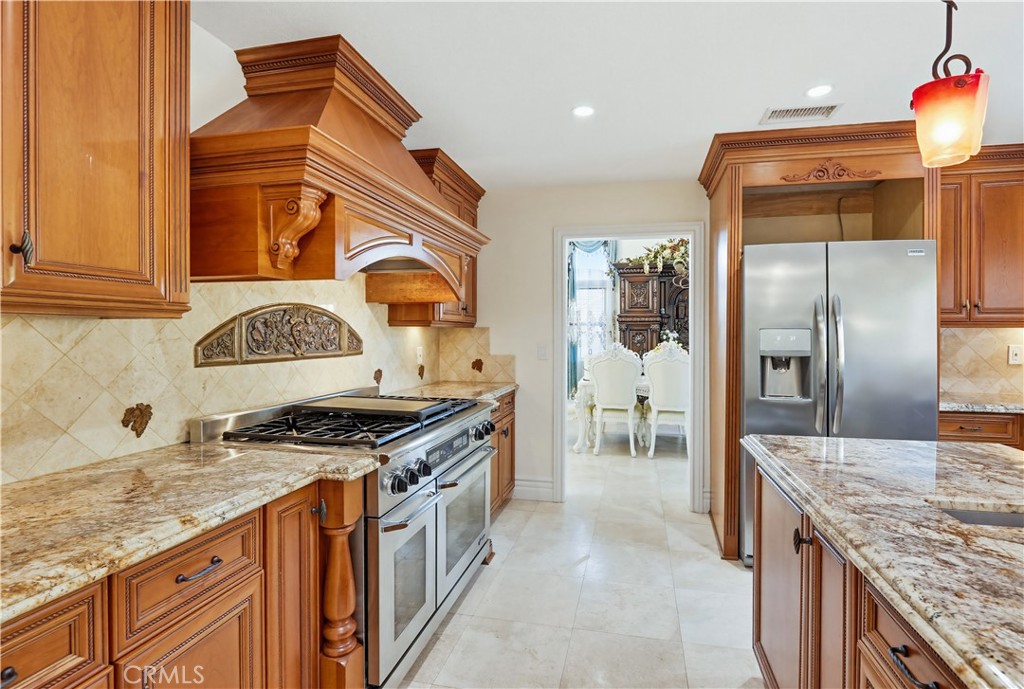 260 S Willowcreek