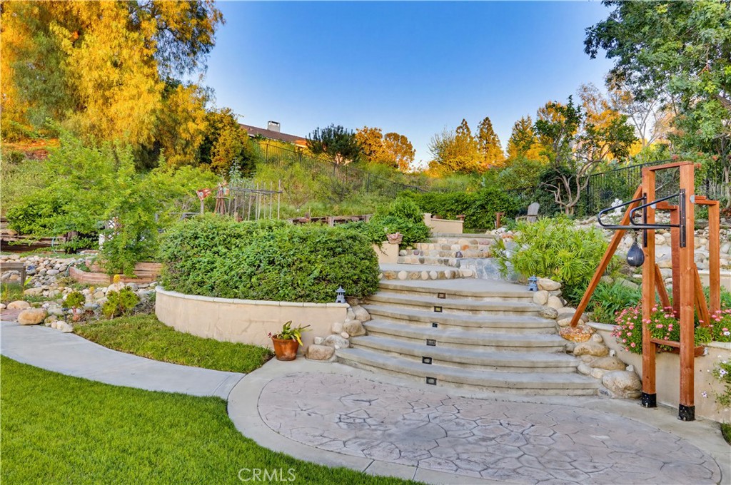 260 S Willowcreek