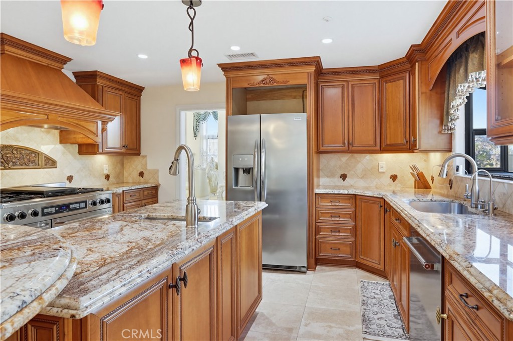 260 S Willowcreek