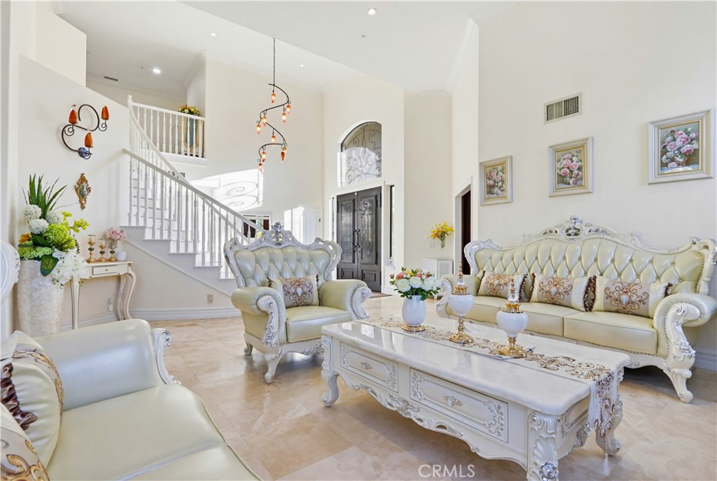 260 S Willowcreek