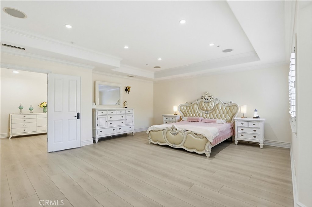 260 S Willowcreek