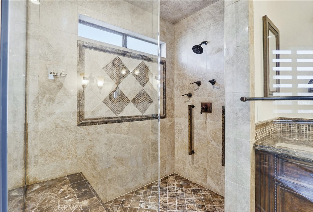 260 S Willowcreek