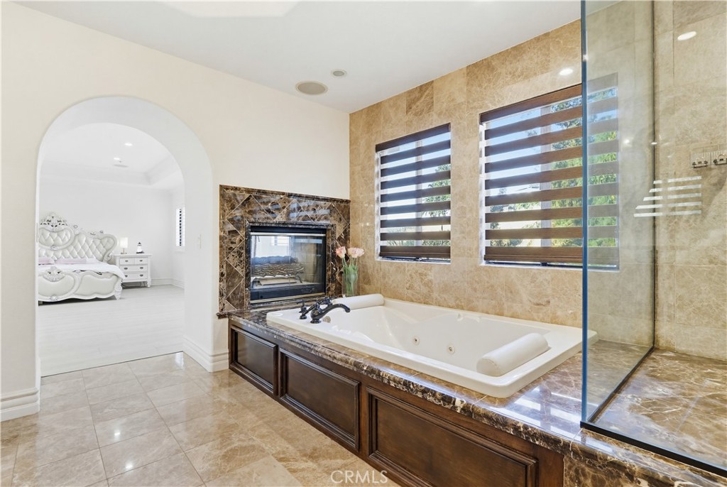 260 S Willowcreek