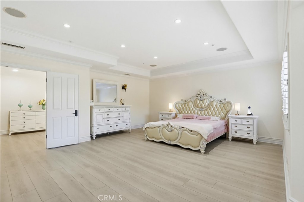 260 S Willowcreek