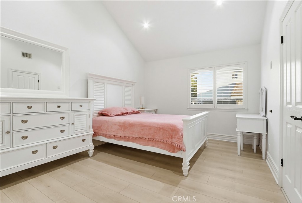 260 S Willowcreek