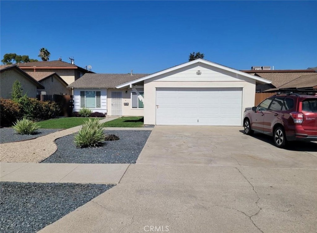 4411 Farquhar