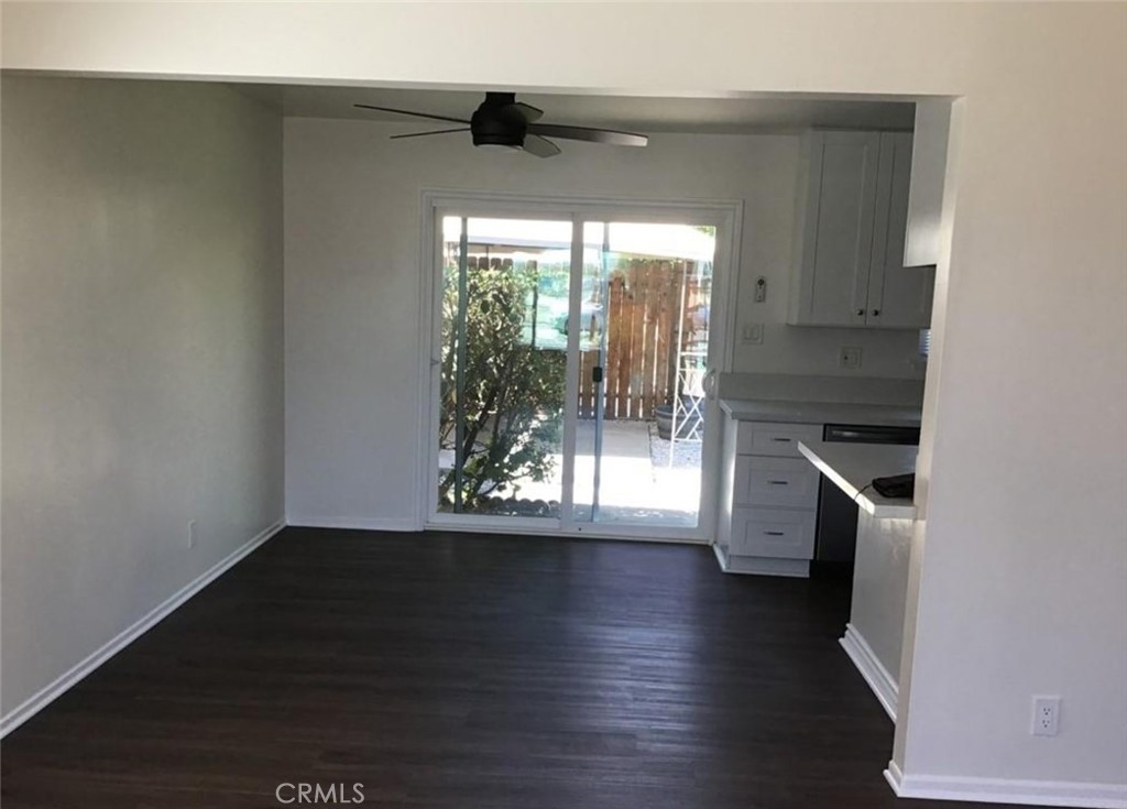 4411 Farquhar
