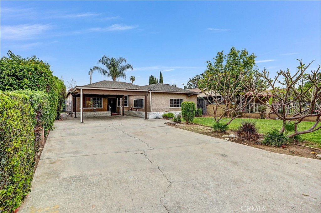 15459 Three Palms Street