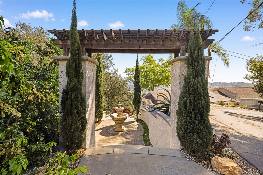 14569 Teton Dr