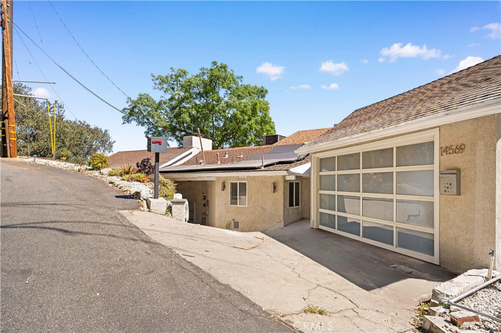 14569 Teton Dr