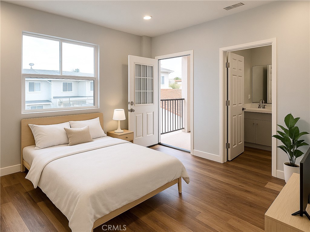 300 Alhambra Road E E