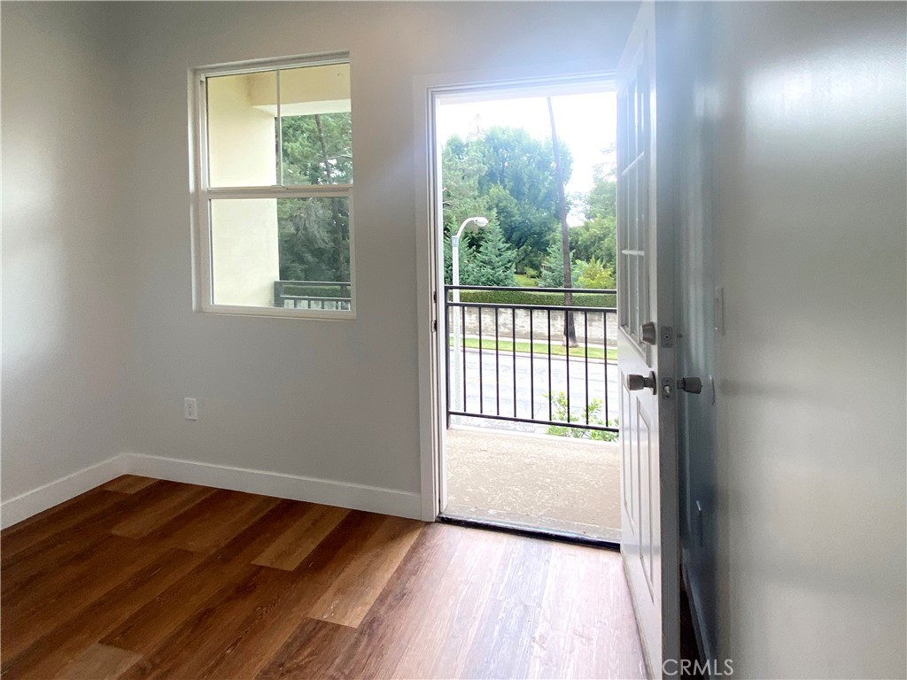 300 Alhambra Road E E