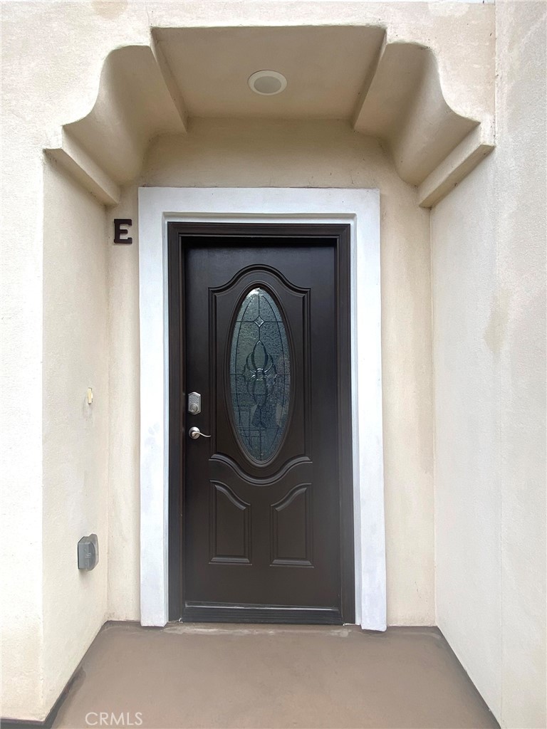 300 Alhambra Road E E