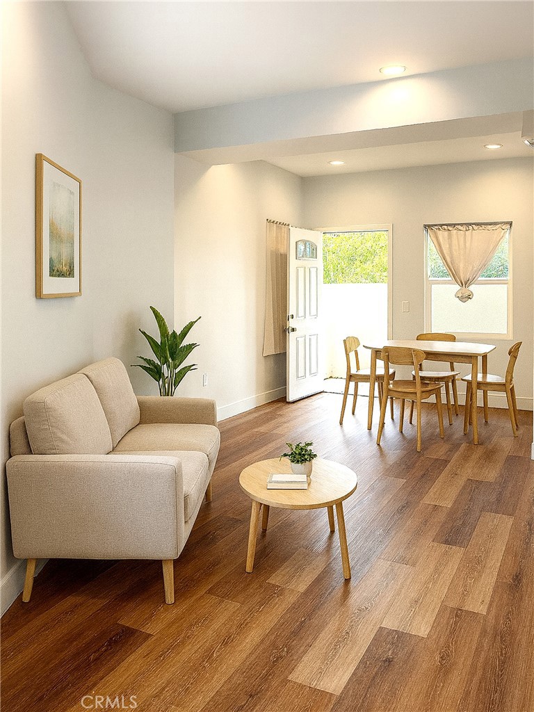 300 Alhambra Road E F