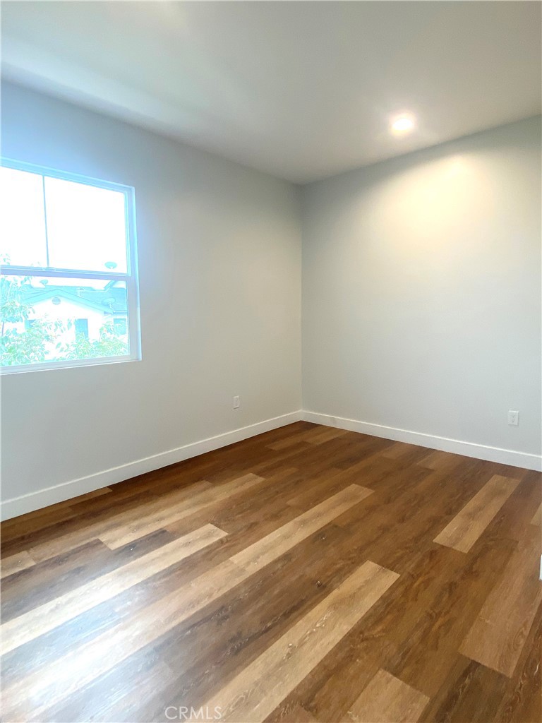 300 Alhambra Road E F