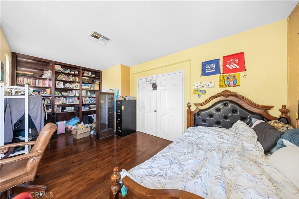 7342 Excelsior Dr