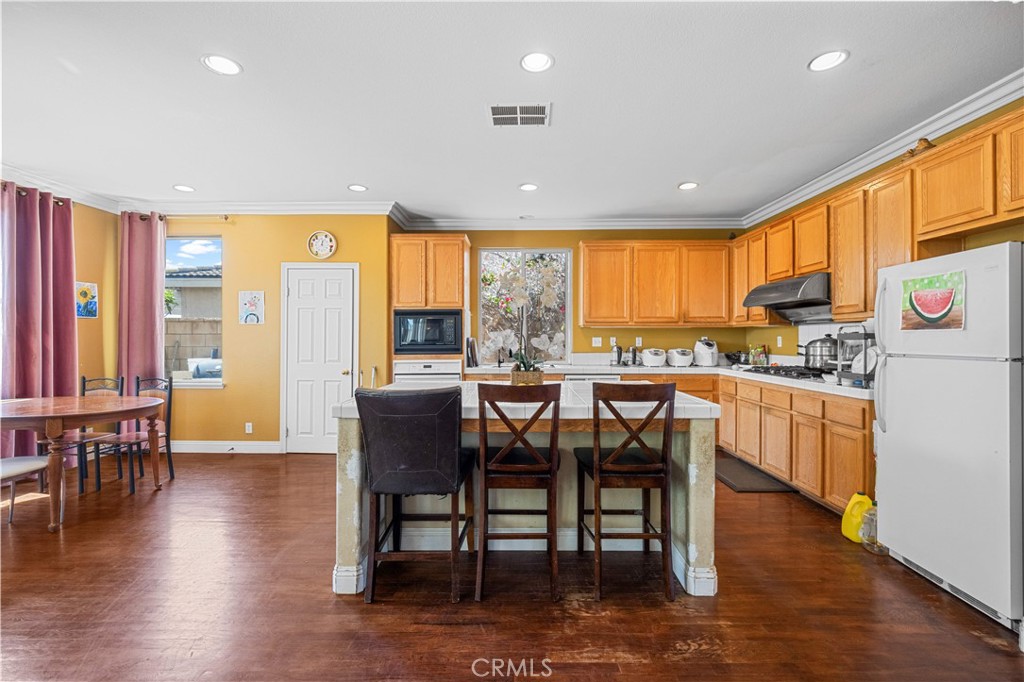 7342 Excelsior Dr