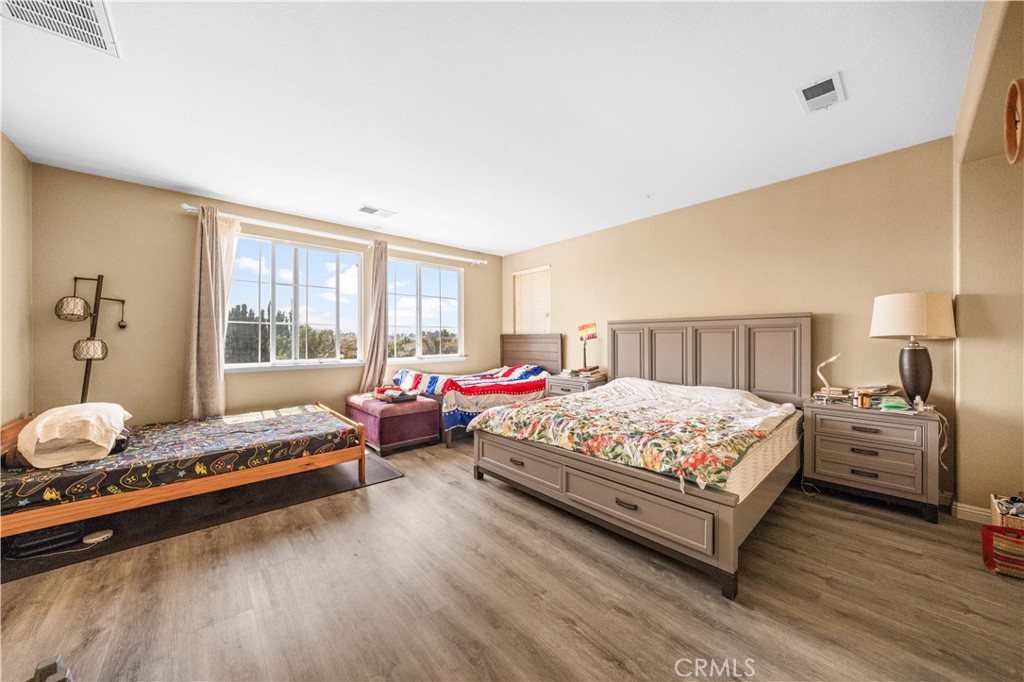 7342 Excelsior Dr