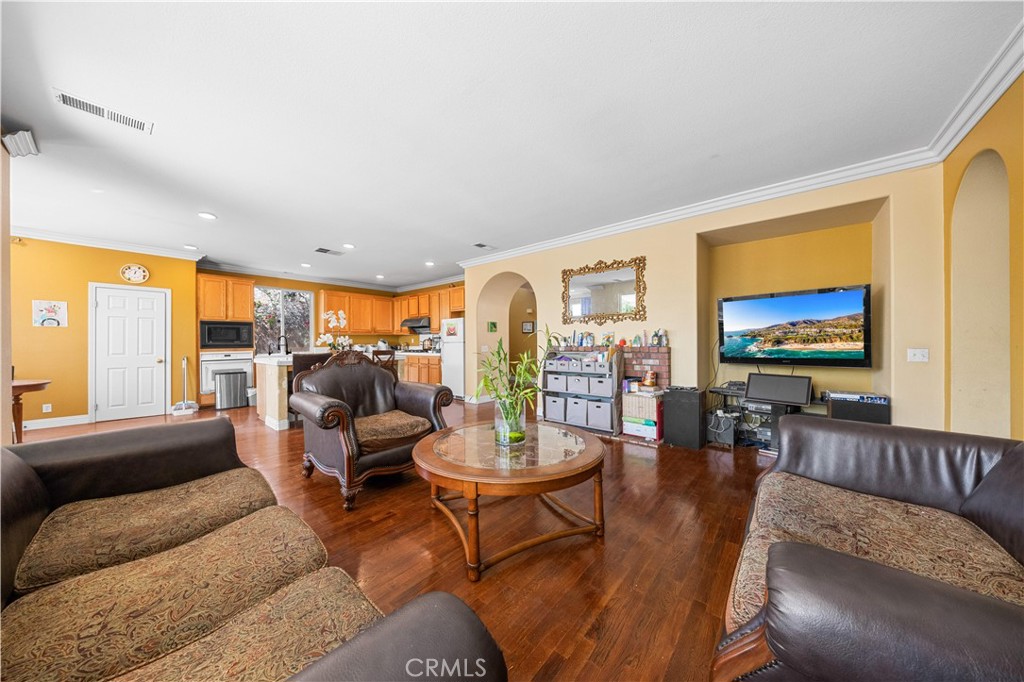 7342 Excelsior Dr