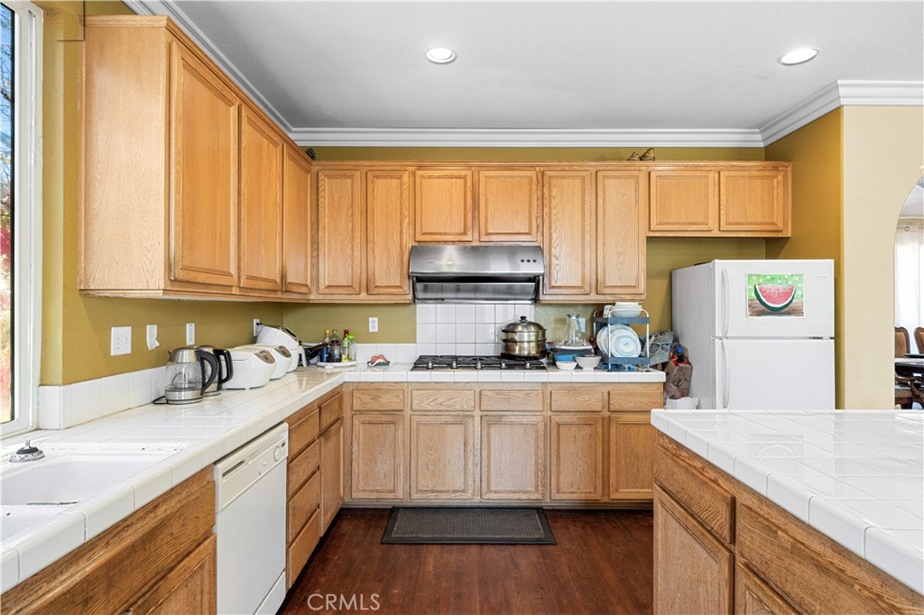 7342 Excelsior Dr