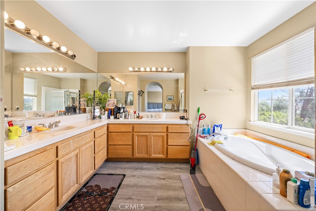 7342 Excelsior Dr