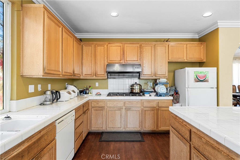 7342 Excelsior Dr