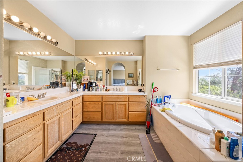7342 Excelsior Dr